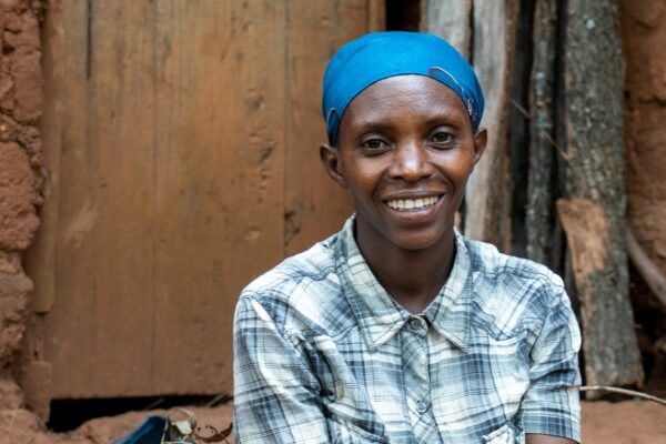 Interview Léa Hakizimana – femme / agriculture / elevage / travail occasionnel
