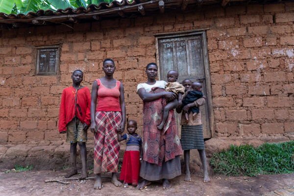 Virginie Mutitiwabo, veuve membre d'un groupe de solidarité